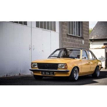 Opel Ascona B elektryczne wspomaganie kierownicy